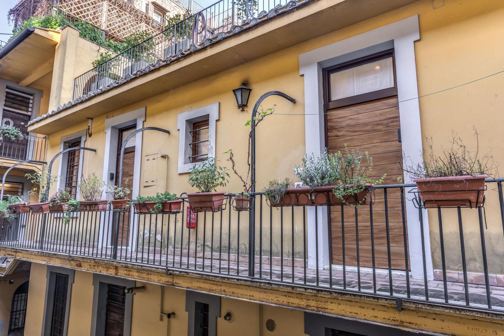 Domus Campo De Fiori Appartement *